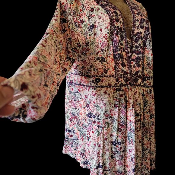 Torrid Womens Floral Boho Tunic   Lace-Up With Long Sleeves Size 1 - Picture 2 of 11